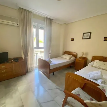 Rentalsevilla Luis De Morales Apartamento Sevilha